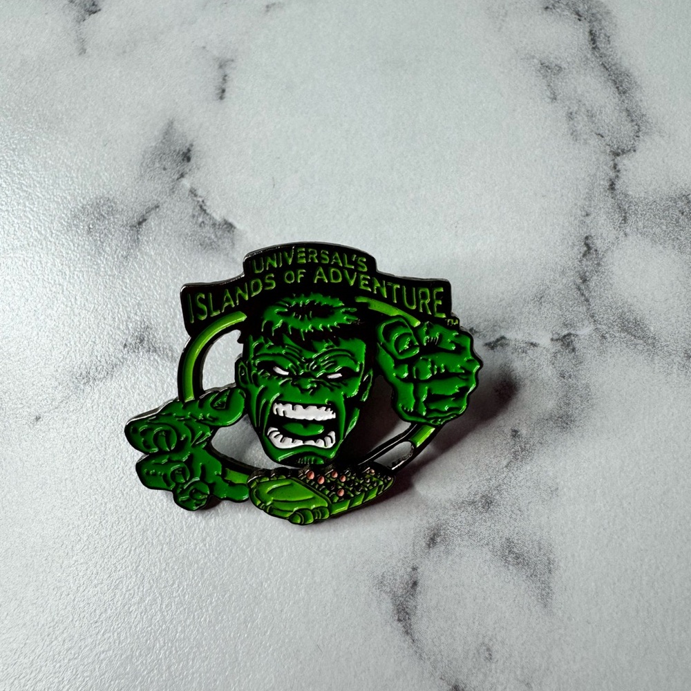 Universal Studios Islands Of Adventure Incredible Hulk Coaster Pin RARE FIND 01’